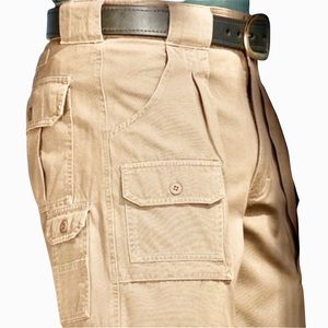 Cabela’s 7 Pocket 9” Inseam Khaki Cargo Shorts